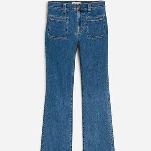 Kick Out Crop Jeans